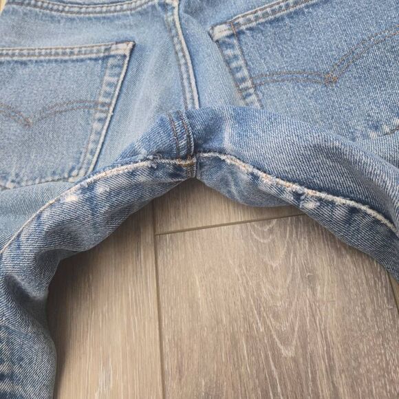 Vintage Levi's jeans 501's '74-85 date range Made in USA women's size 27 - Picture 10 of 16